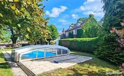 Maison - 160 m² - 7 pièces