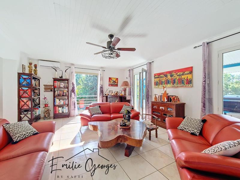 Maison - 345 m² - 7 pièces