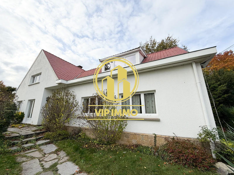 Maison - 188 m² - 7 pièces