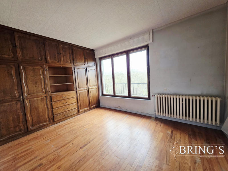 Maison - 102 m² - 5 pièces