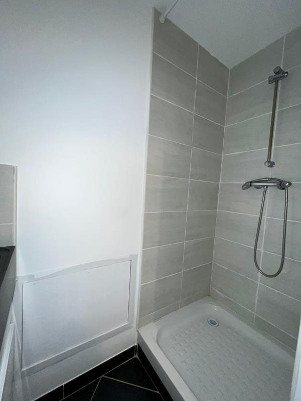 Studio - 26 m² - 1 pièce