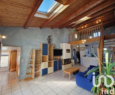 Maison - 140 m² - 5 pièces