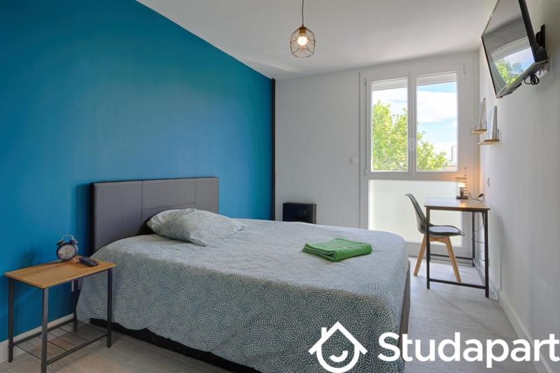 Chambre - 15 m² - 1 pièce