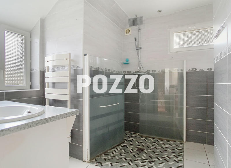 Maison - 82 m² - 5 pièces