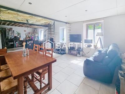 Maison - 82 m² - 4 pièces