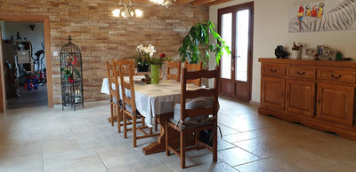 Maison - 150 m² - 5 pièces