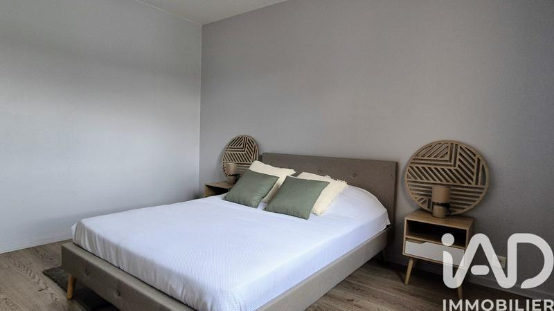 Appartement - 75 m² - 3 pièces