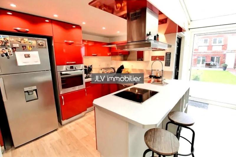 Maison bourgeoise - 170 m² - 6 pièces