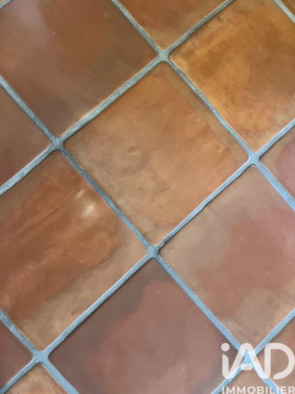 Maison - 180 m² - 7 pièces