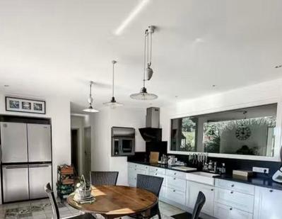 Propriété - 320 m² - 13 pièces