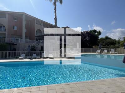 Studio - 23 m² - 1 pièce