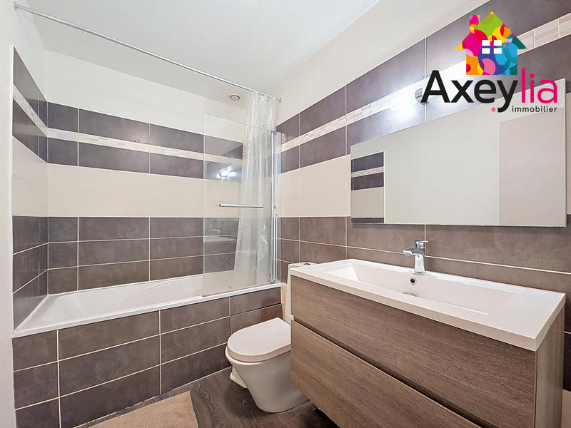 Triplex - 100 m² - 5 pièces