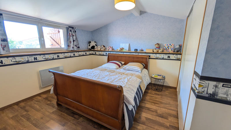 Maison - 127 m² - 9 pièces