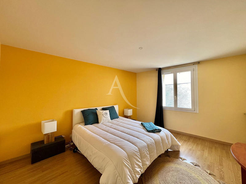 Maison - 136 m² - 6 pièces