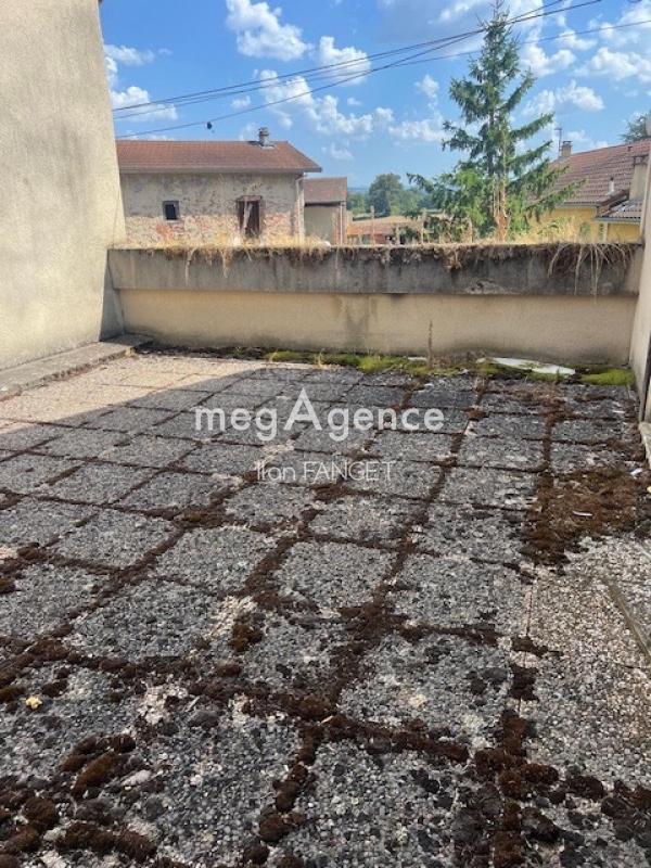 Maison - 275 m² - 6 pièces
