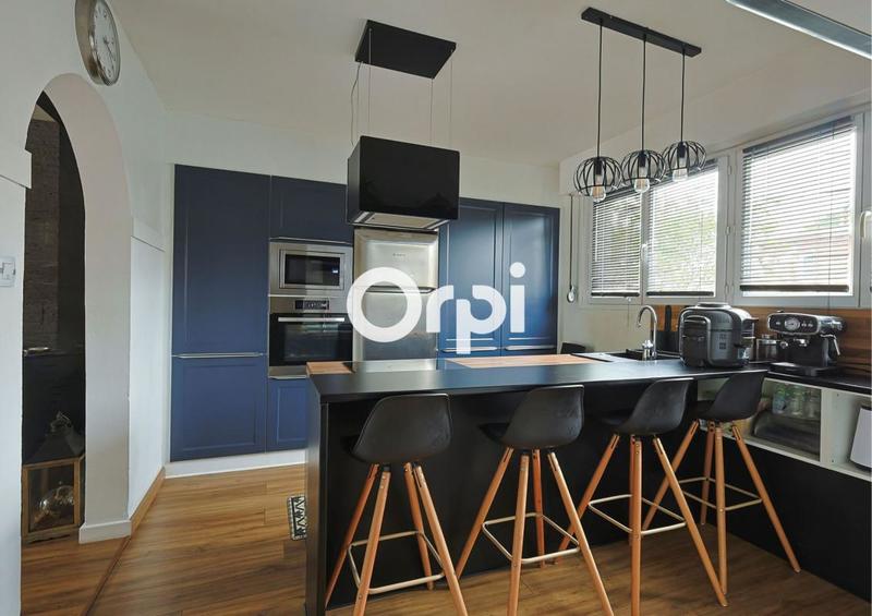 Maison - 110 m² - 4 pièces