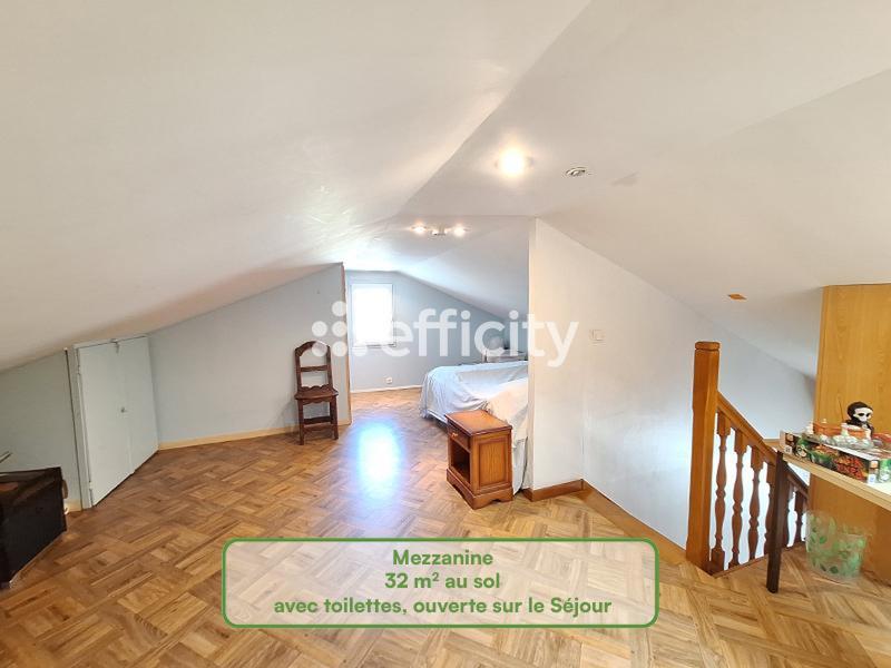 Maison - 138 m² - 5 pièces