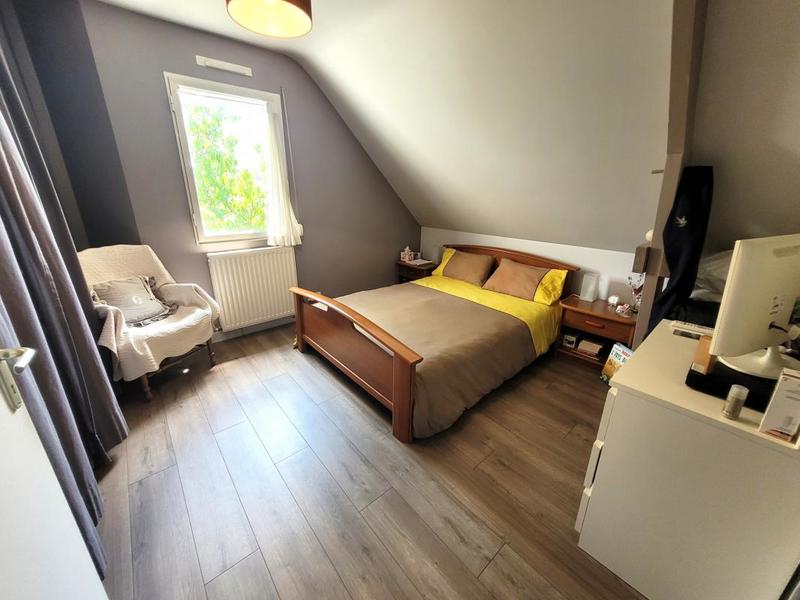 Maison - 121 m² - 7 pièces