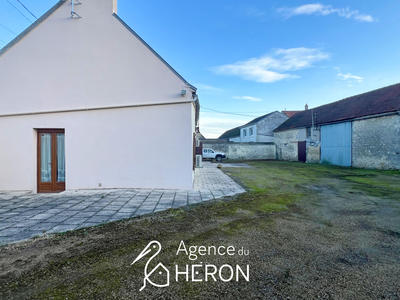 Maison - 95 m² - 6 pièces