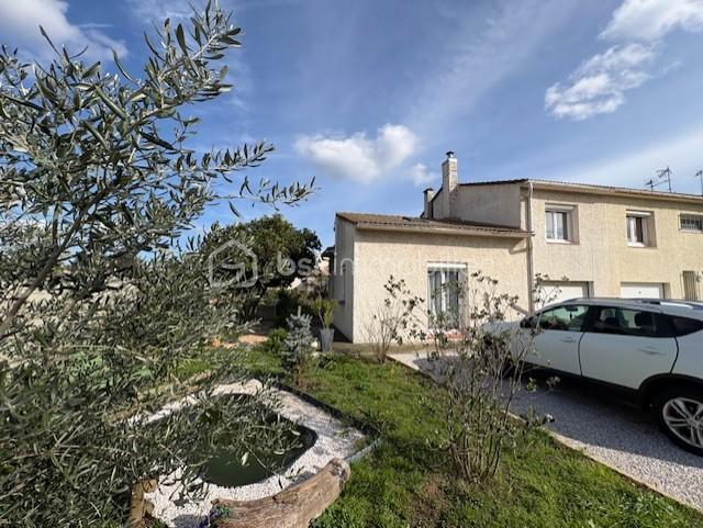 Villa - 90 m² - 4 pièces