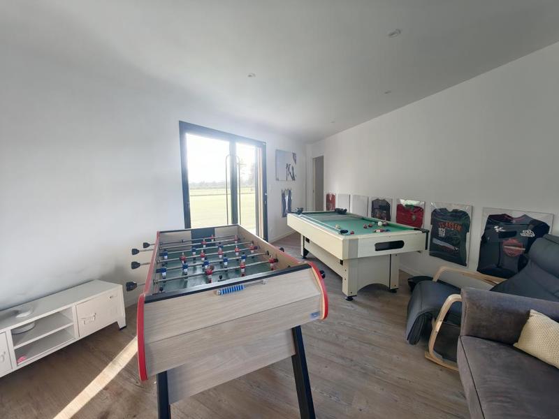 Maison - 160 m² - 6 pièces