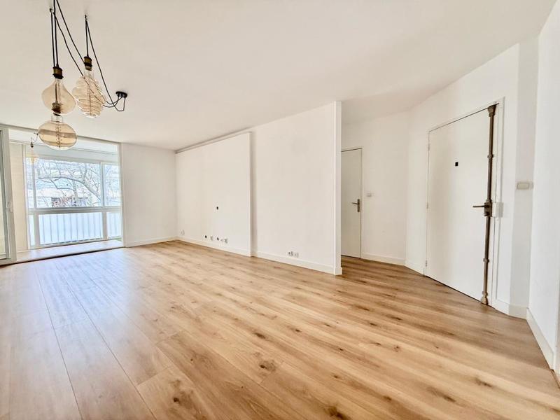 Appartement - 97 m² - 4 pièces