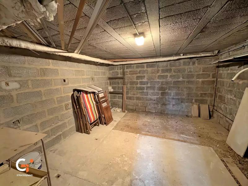 Maison - 206 m² - 7 pièces