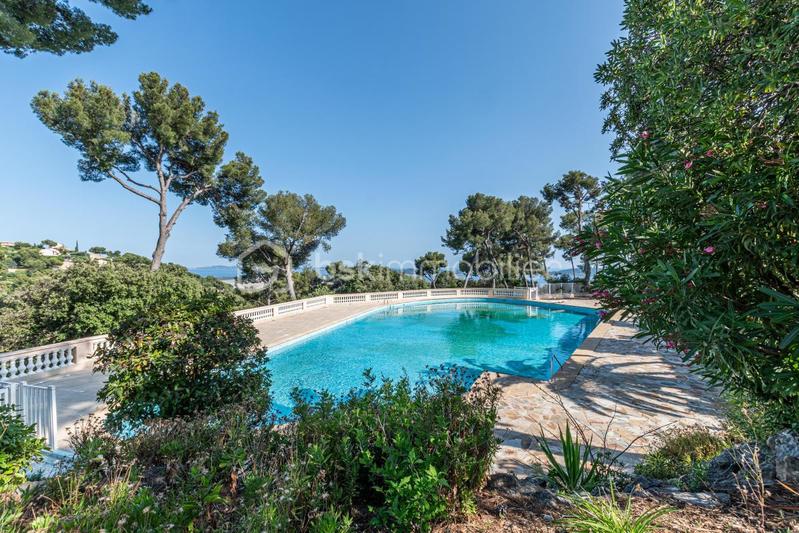 Duplex - 165 m² - 5 pièces