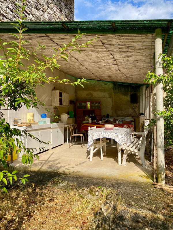 Maison - 209 m² - 7 pièces