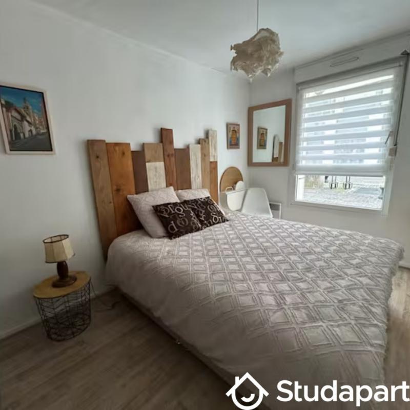 Chambre - 12 m² - 1 pièce