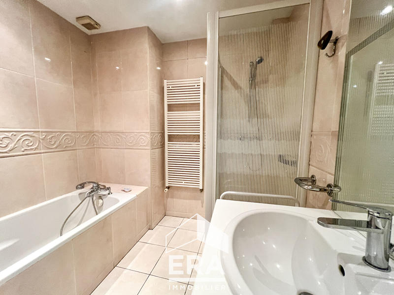 Appartement - 94 m² - 3 pièces