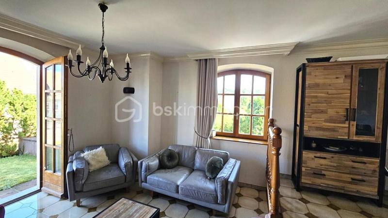 Villa - 215 m² - 5 pièces