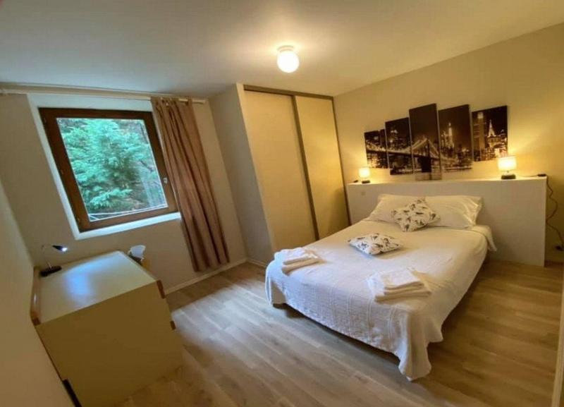 Maison - 447 m² - 16 pièces