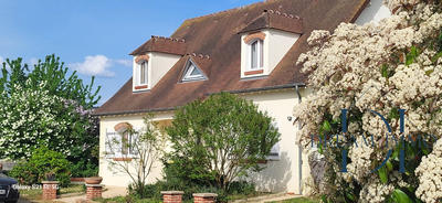 Maison - 151 m² - 7 pièces