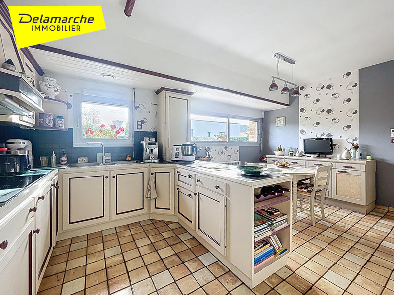 Maison - 138 m² - 8 pièces