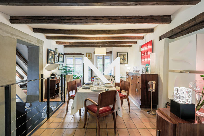 Maison - 190 m² - 5 pièces