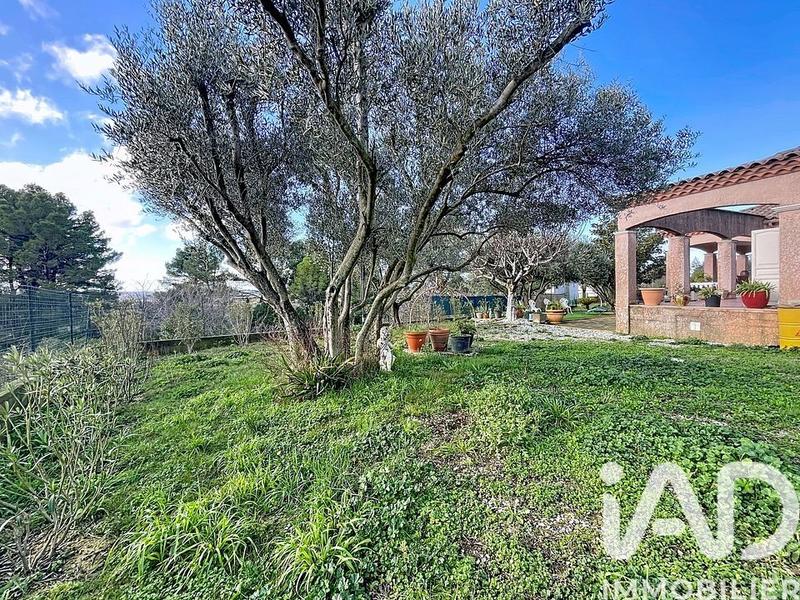 Maison - 122 m² - 5 pièces