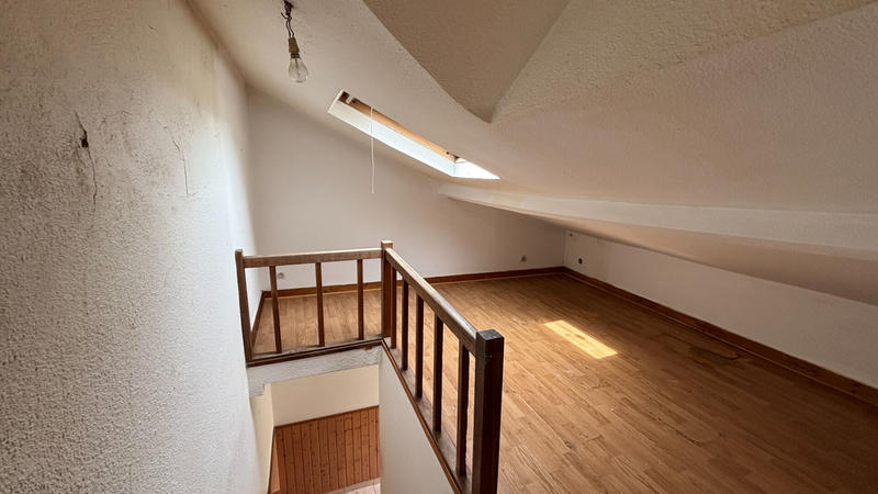 Maison - 85 m² - 5 pièces