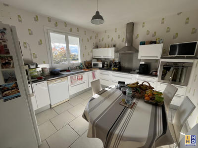 Maison - 167 m² - 5 pièces