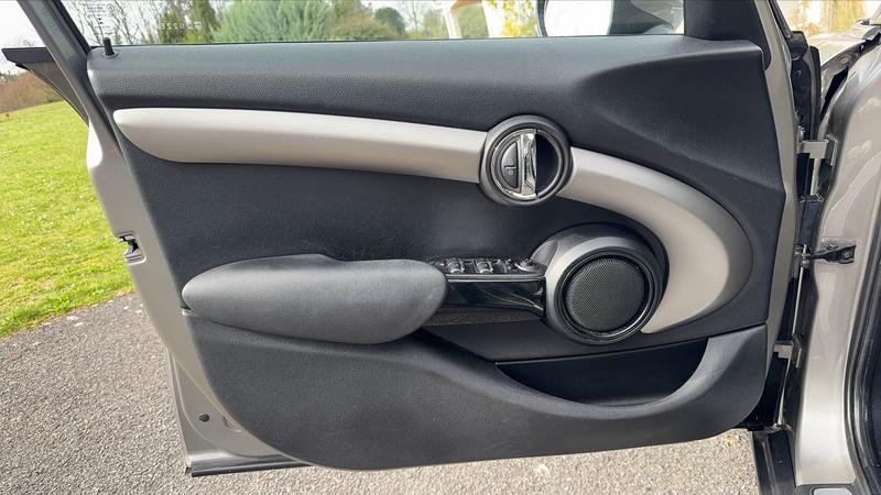 Mini Mini III 1.2 One 102 Shoreditch