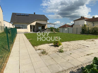 Maison - 161 m² - 6 pièces