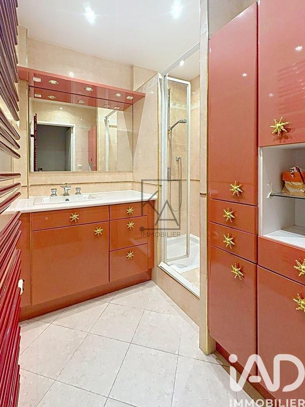 Appartement - 99 m² - 5 pièces