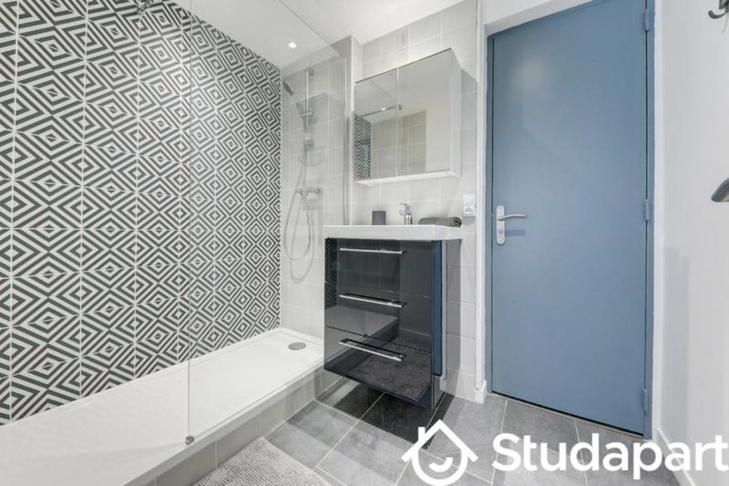 Chambre - 12 m² - 1 pièce