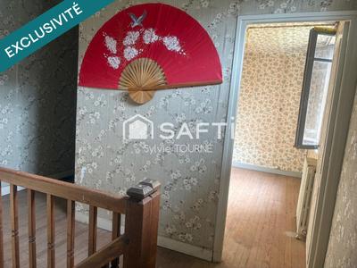 Maison - 185 m² - 9 pièces