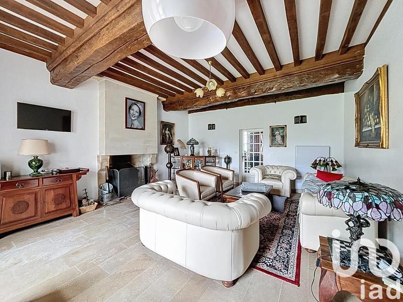 Maison - 640 m² - 14 pièces