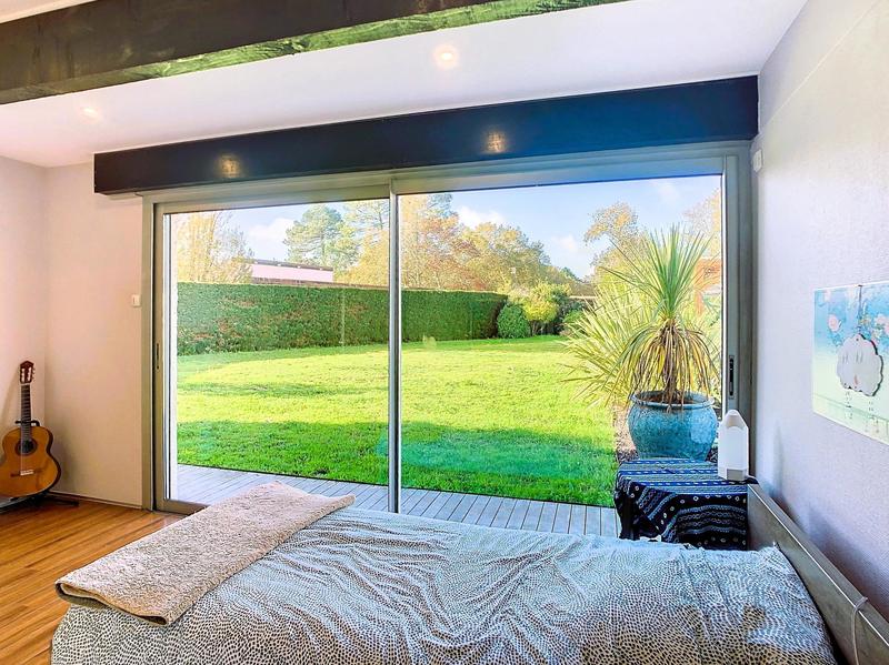 Maison - 310 m² - 10 pièces