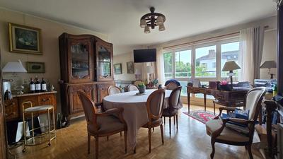 Appartement - 104 m² - 4 pièces