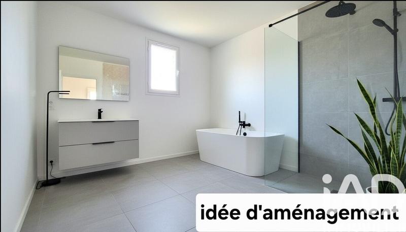 Maison - 90 m² - 5 pièces