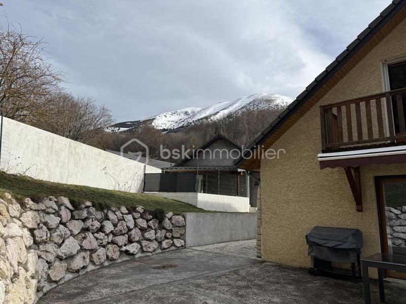 Villa - 98 m² - 4 pièces