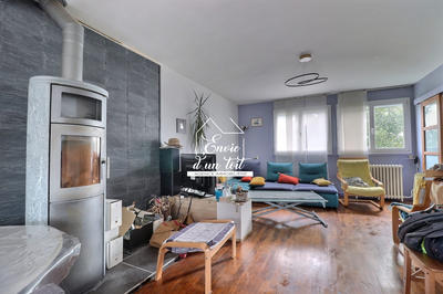 Maison - 101 m² - 5 pièces